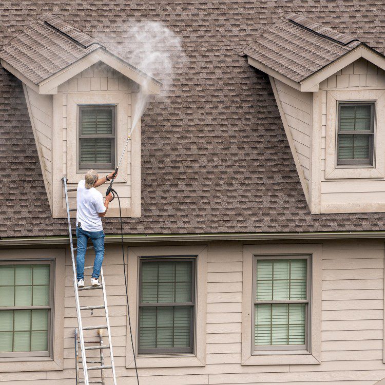 Pressure washing services in Richmond, VA
