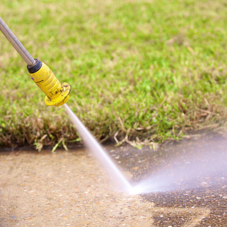Pressure washing services in Richmond, VA